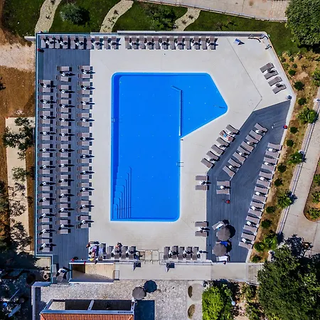 Medena Hotel Seget Donji