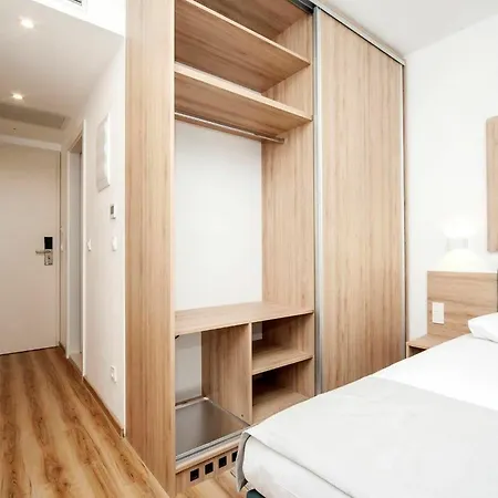 Hotel Medena